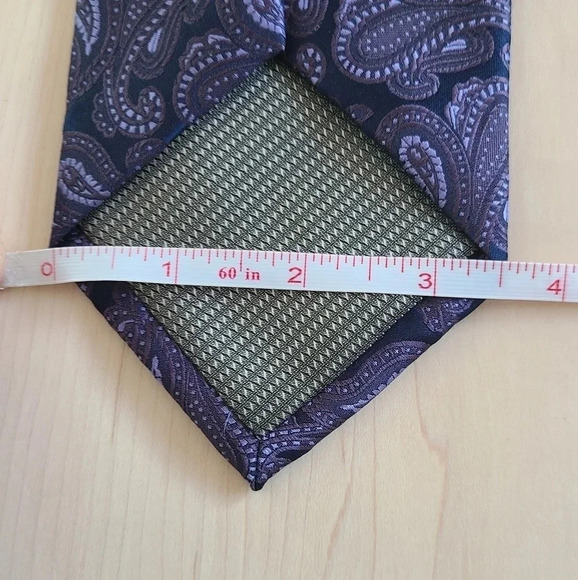 2/30$ CHERESKIN Purple and navy Paisley  tie, men's necktie - Picture 7 of 10